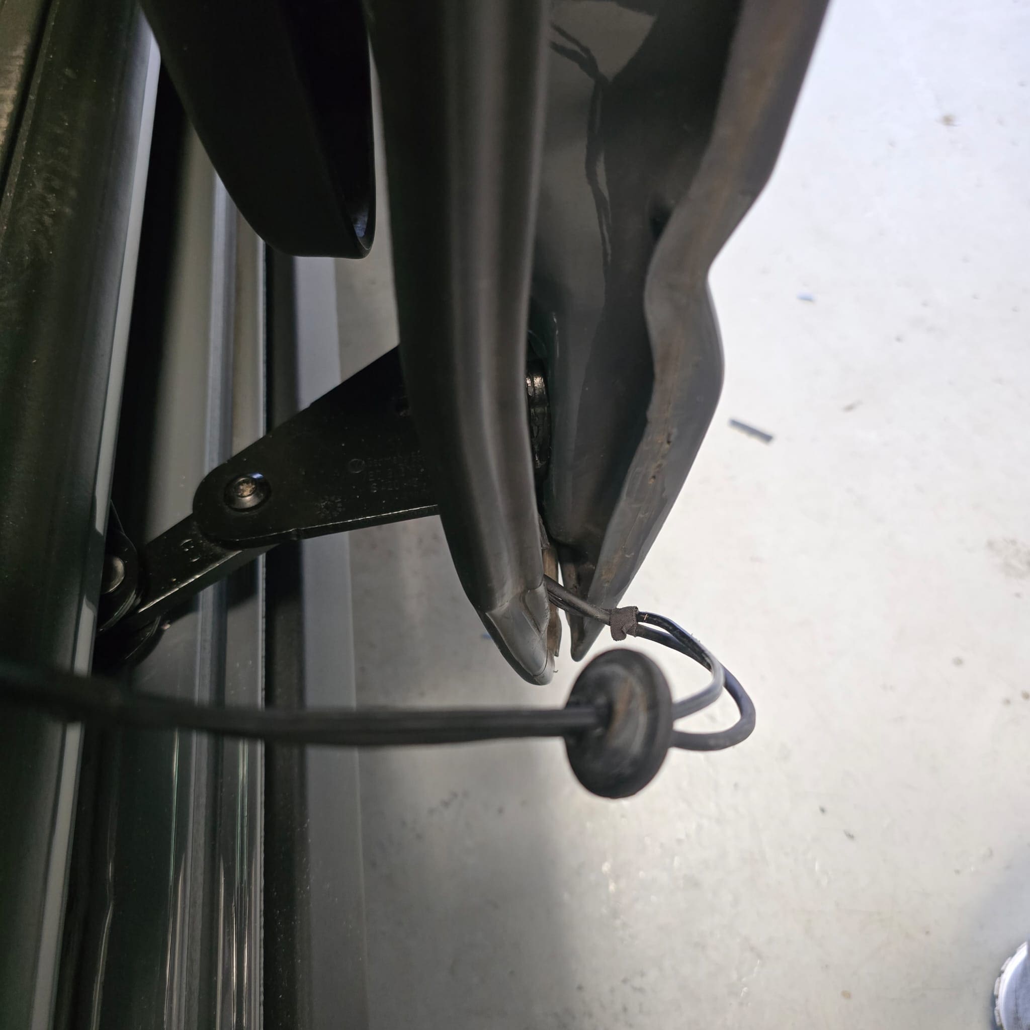 Sliding door repair underway on a VW Transporter with pinch sensor fault identified