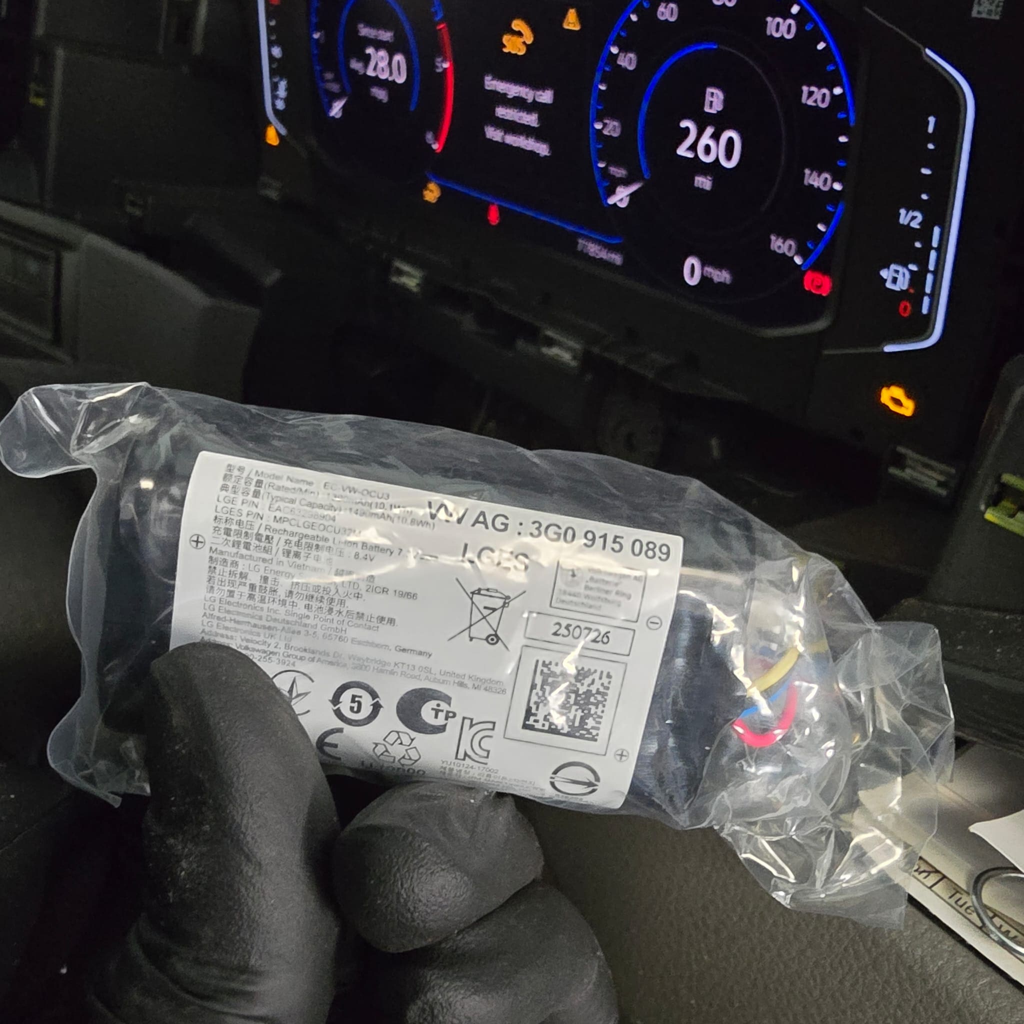 VW Transporter T6.1 SOS fault repair workflow with diagnostics and module programming