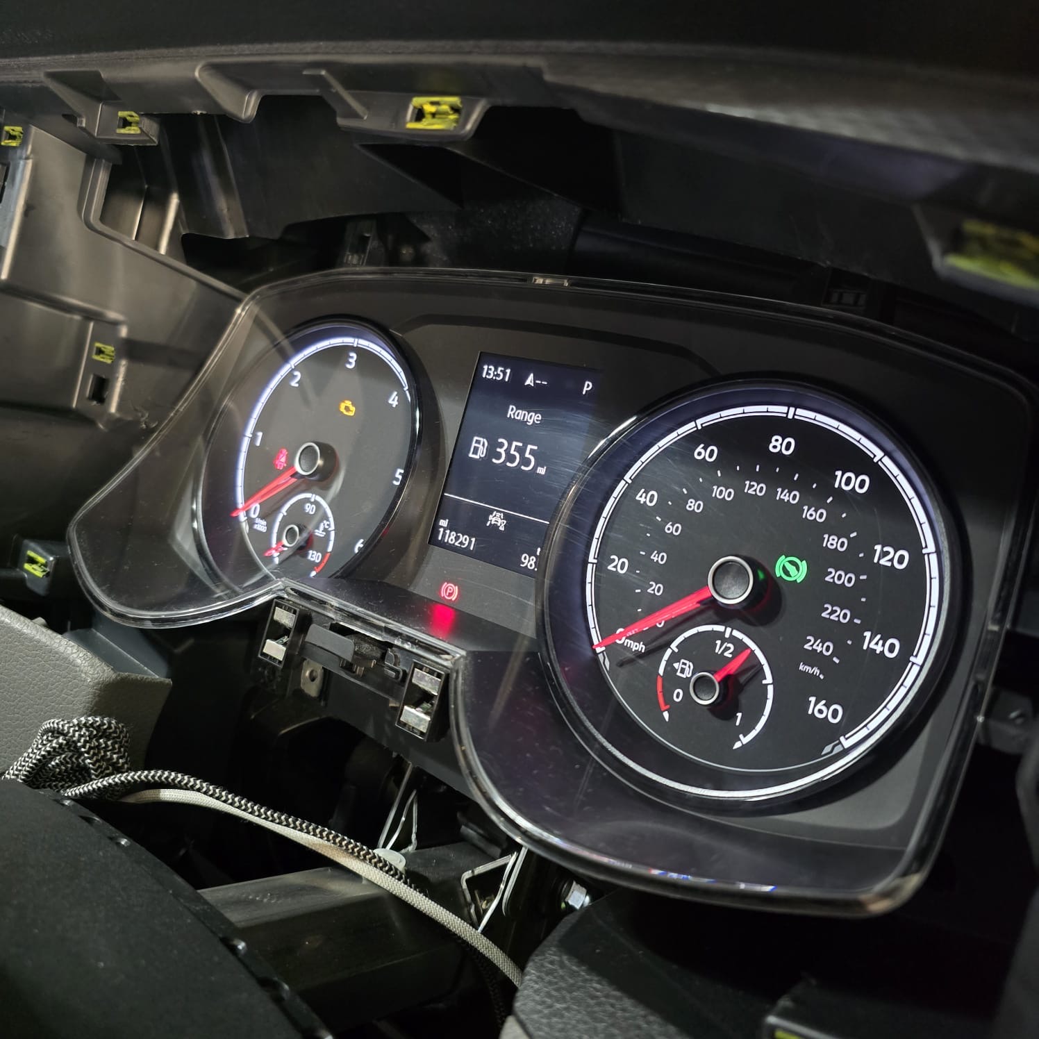 VW Transporter T6.1 Digital Dash View