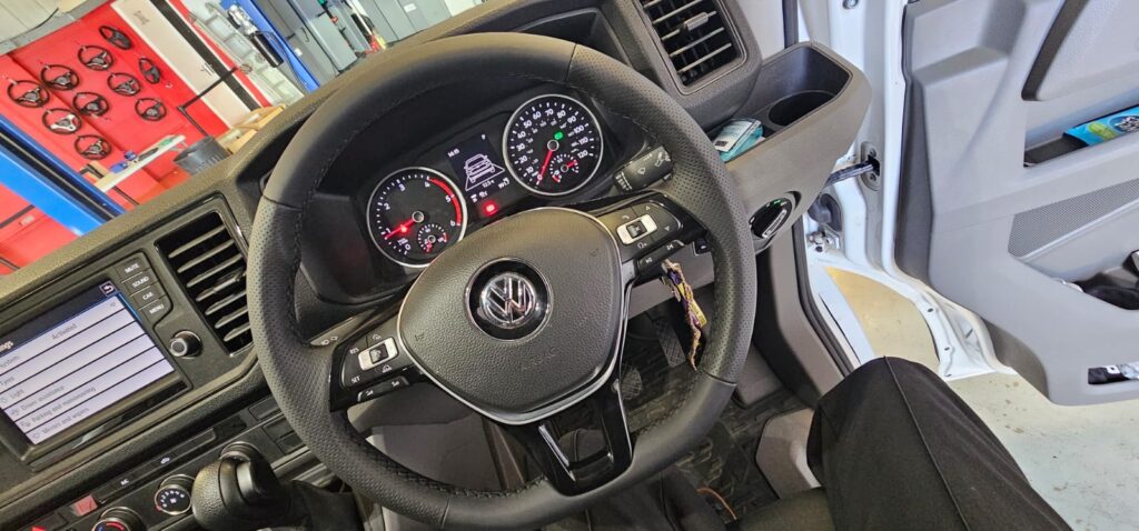 vw crafter man tsg headed leather steering wheel retrofit (3)