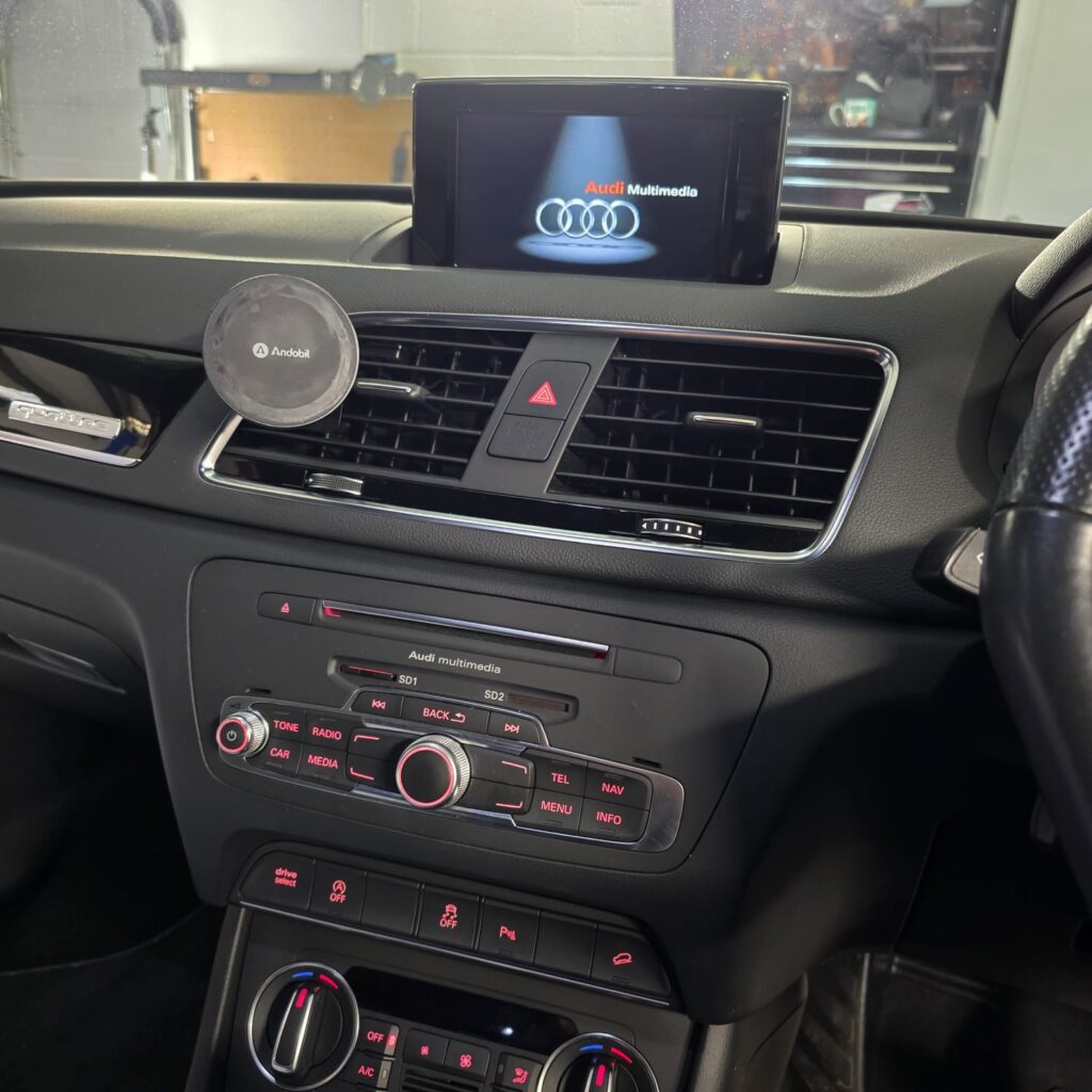 audi-q3-carplay-installation-redditch