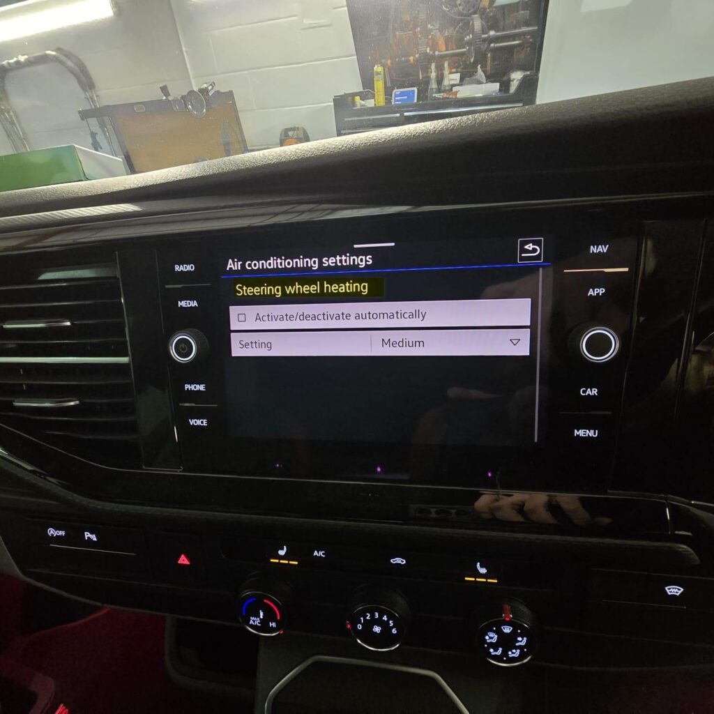 vw-t6-1-dsg-steering-wheel-installation-hinckley