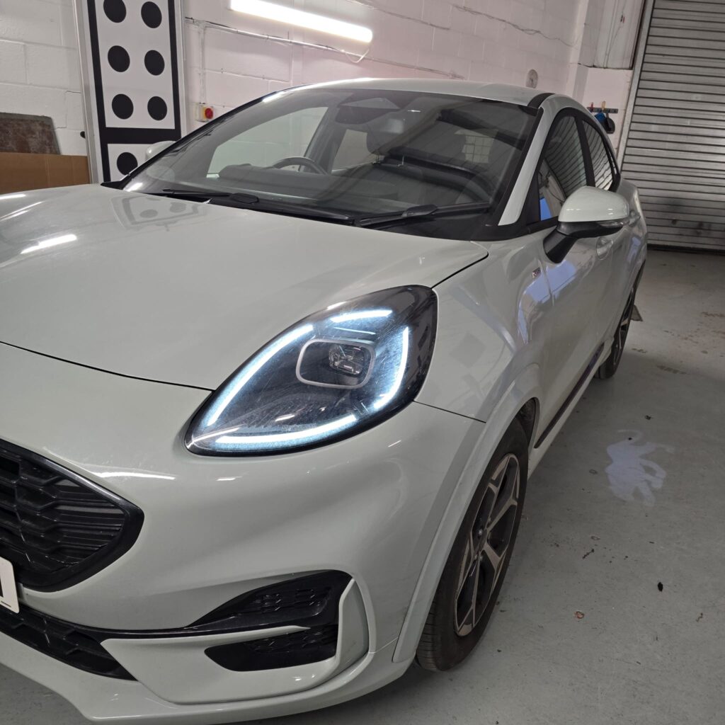 ford-puma-s5-smarttrack-tracker-installation-coventry