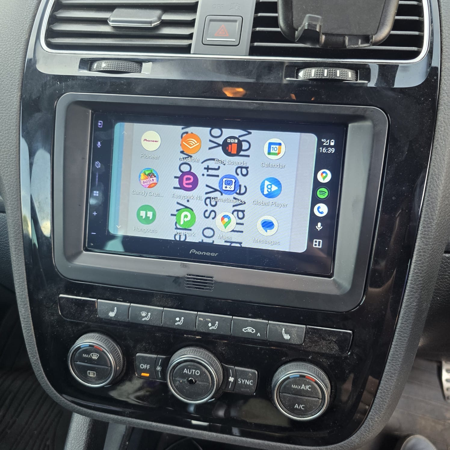 volkswagen-scirocco-pioneer-da77dab-multimedia-retrofit