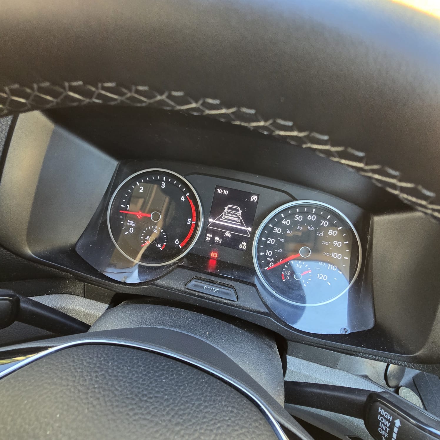 vw-crafter-multifunction-steering-wheel-upgrade-adaptive-cruise-control