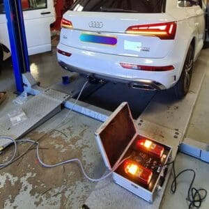 Audi Q5 towbar installation and electrical testing
