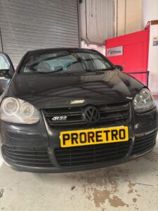 vw-golf-mk5-r32-blackvue-dash-cam-installation