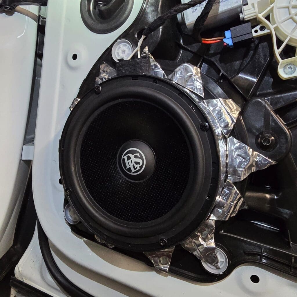 vw-tiguan-feelart-one-sub-8-dsp-loom-wiring