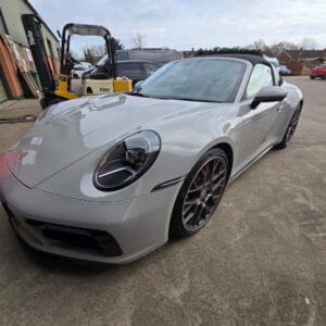 porsche-911-dash-cam-retrofit-rear-view-mirror-trim