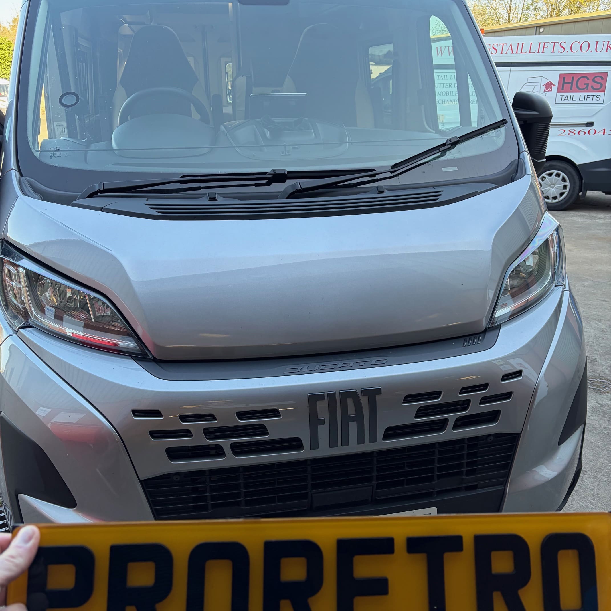 fiat-ducato-alpine-halo9-sat-nav-installation