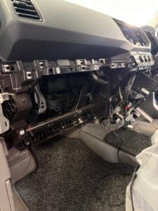 vw-crafter-alpine-halo9-install-dash-strip-harness-hidden