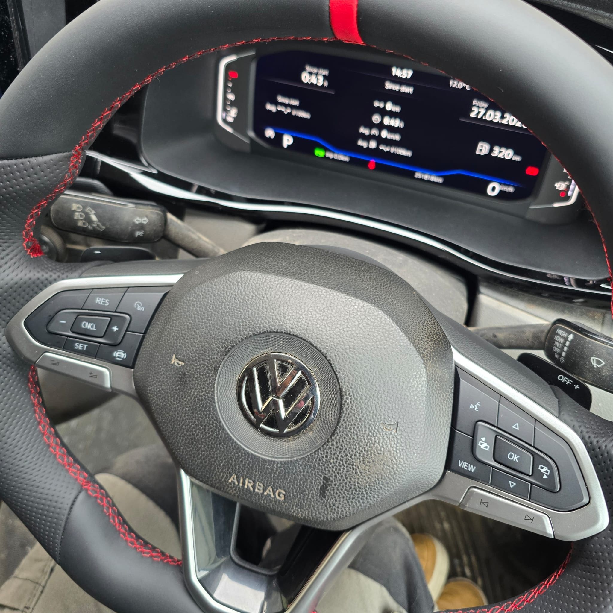 vw-t6-1-badboy-steeringwheel-retrim-smoked-led-tail-lights