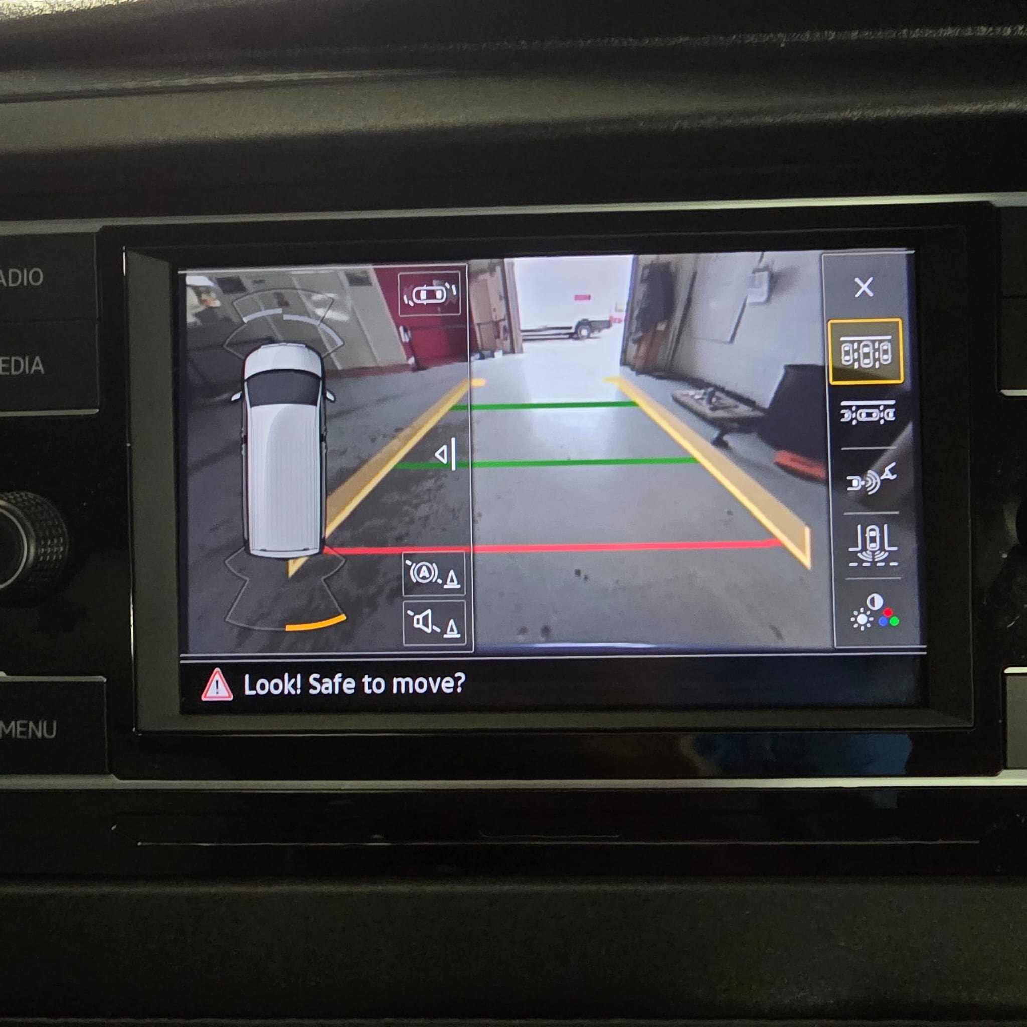 vw-transporter-t61-highline-reverse-camera-retrofit-moving-guides-wide-angle-towing-view-tailgate-primed-rust-protected-book-now