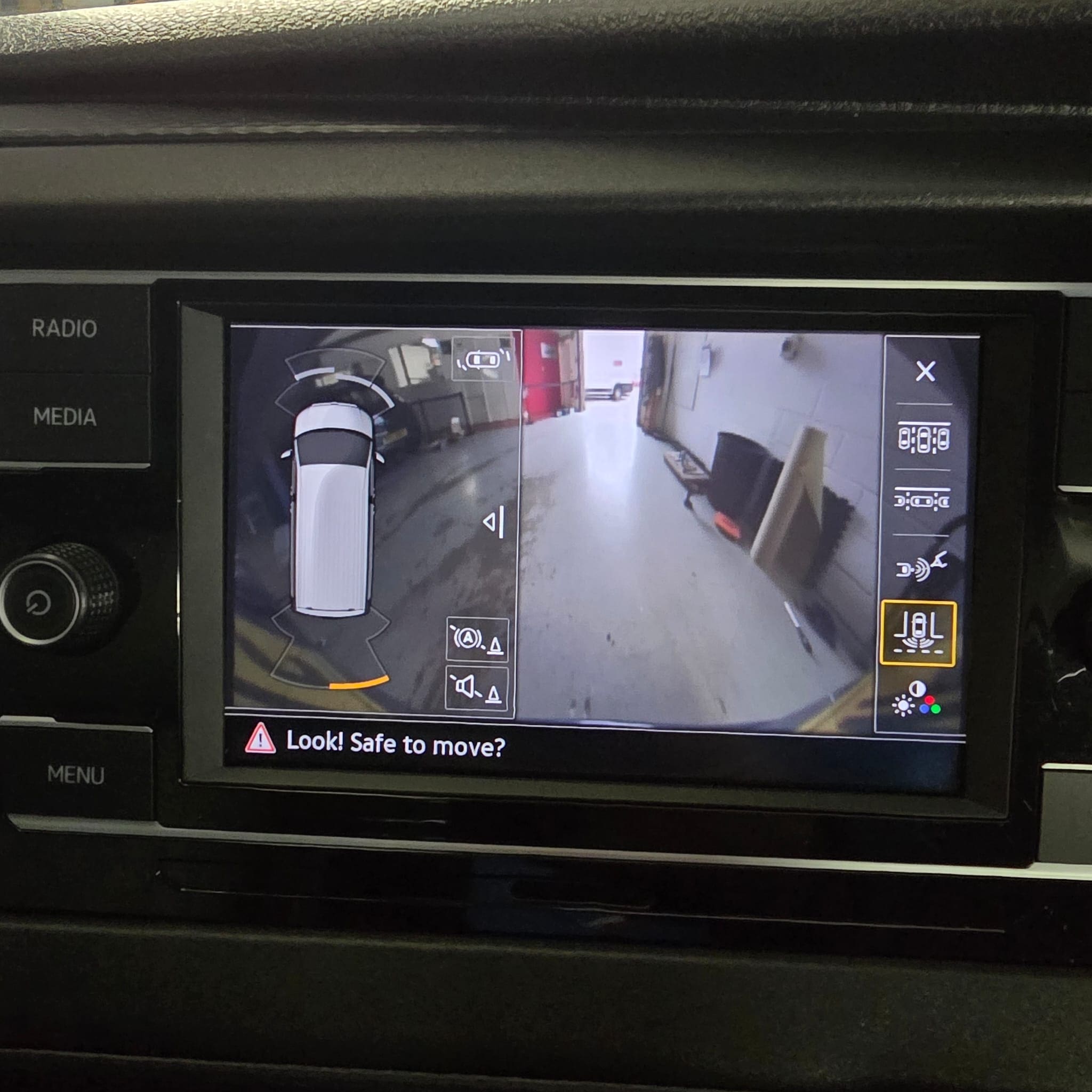 vw-transporter-t61-highline-reverse-camera-retrofit