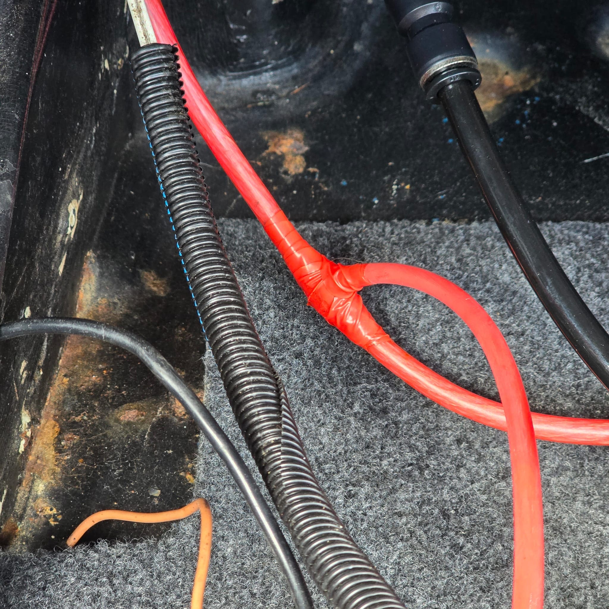 1976-mercedes-air-suspension-wiring-repair-viair-harness